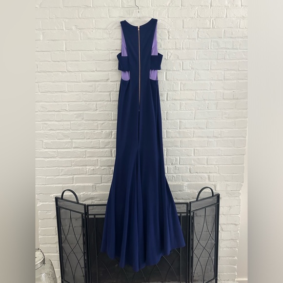 High neck side cut out gown - Picture 3 of 4